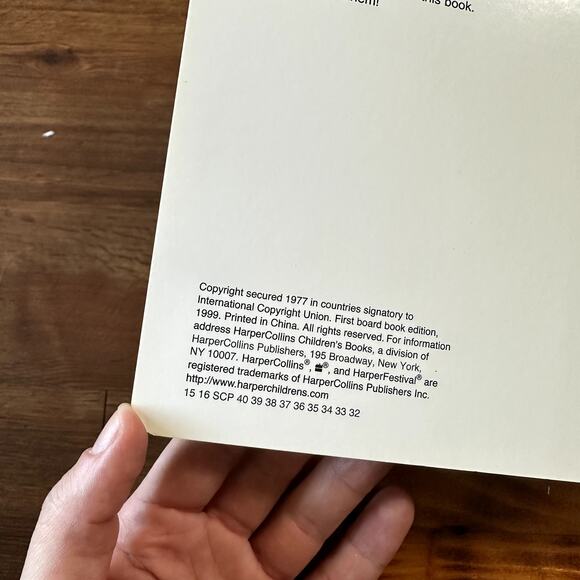 Vintage 1999 Eric Carle The Grouchy Ladybug Baby Board Book - Picture 2 of 10